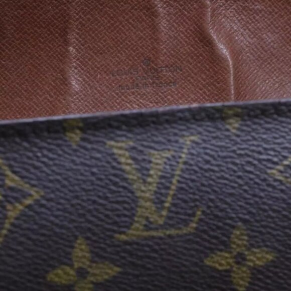 LOUIS VUITTON Monogram Saint Cloud GM Shoulder Bag - Picture 4 of 16